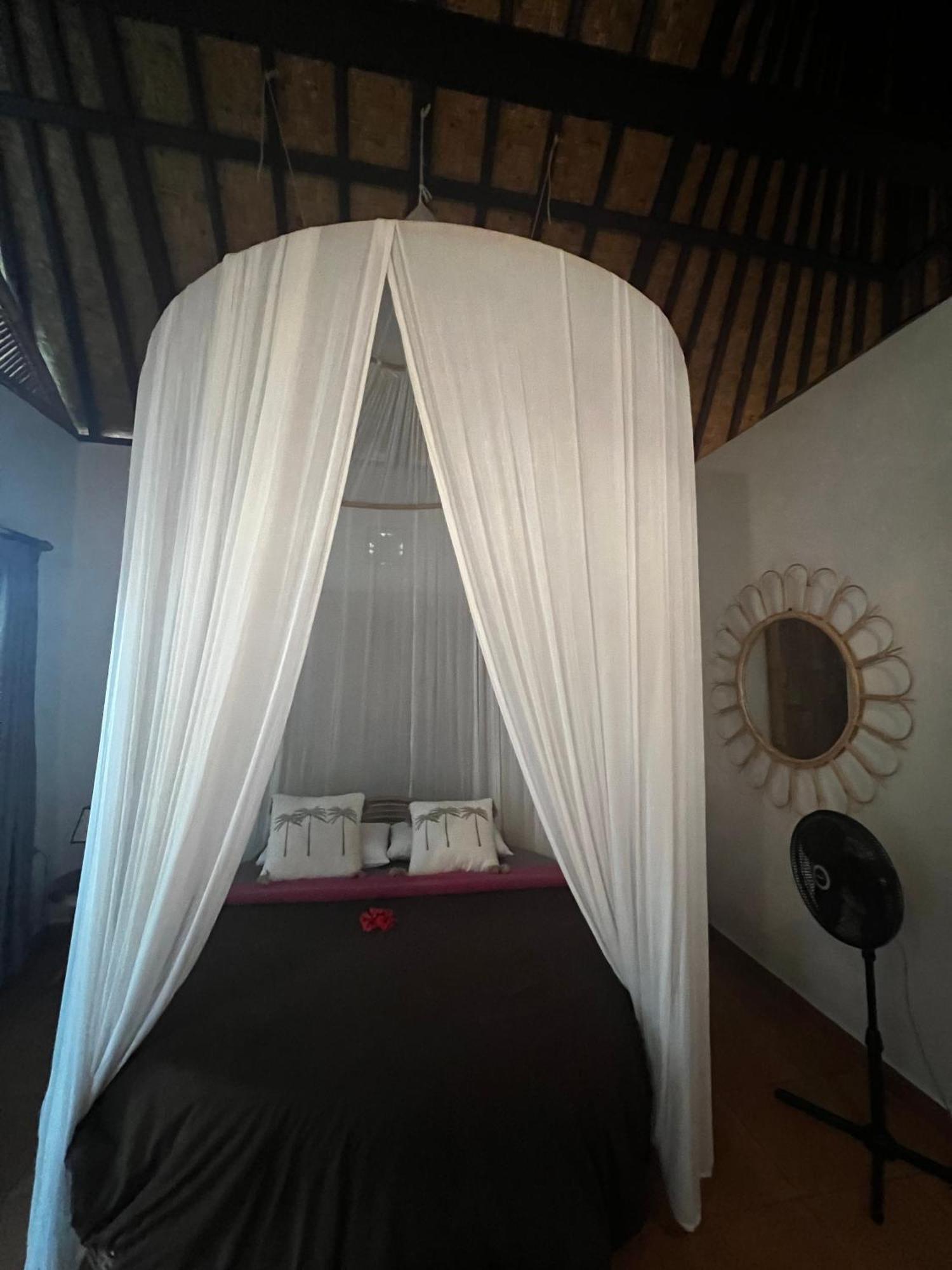 Great Mountain Views Villa Resort Selat Esterno foto