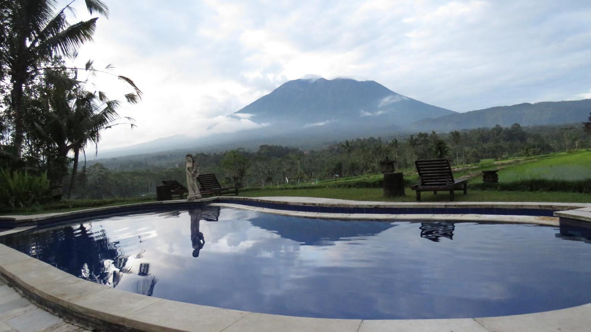 Great Mountain Views Villa Resort Selat Esterno foto