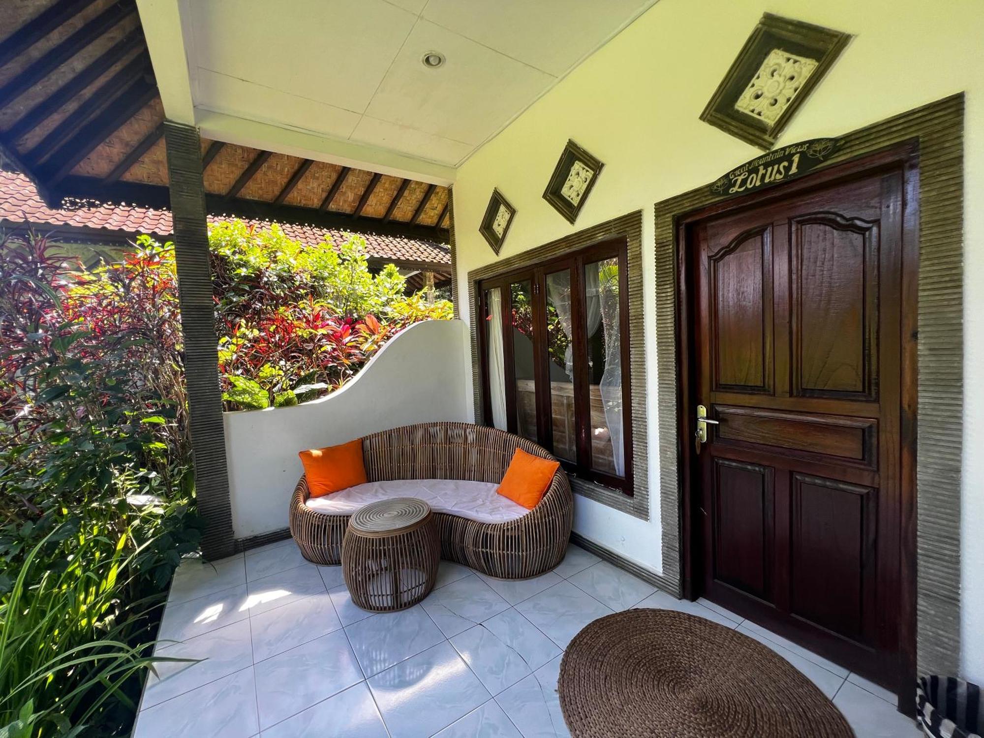 Great Mountain Views Villa Resort Selat Camera foto